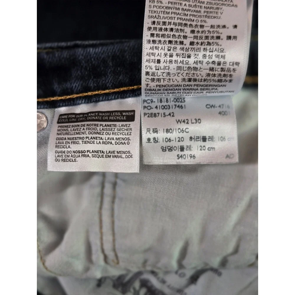 Levis 541 Mens 42x30 Athletic Taper Jeans Dark Wash Indigo Denim Blue 18181-0025